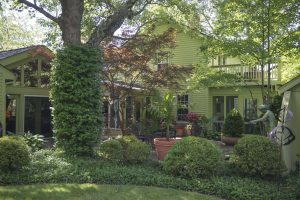 landscaped garden with statue in mason, ohio