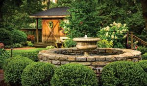 fall outdoor living space in CIncinnati, Ohio